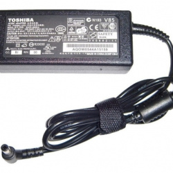 CARGADOR TOSHIBA PUNTA NEGRA 19V-3.42A 