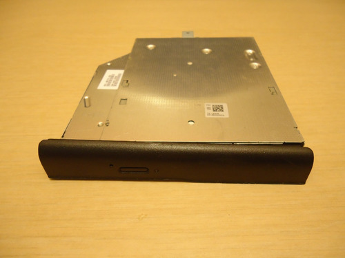 LECTOR Y QUEMADOR DE DVD Y CDs